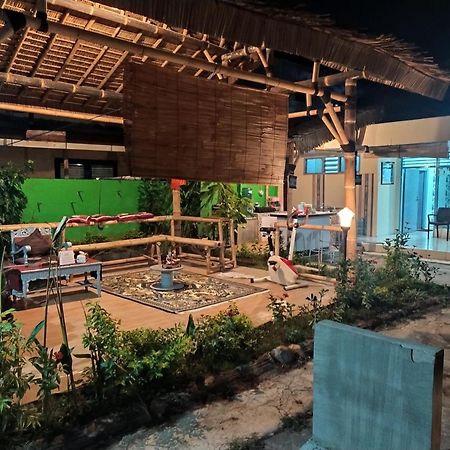 Robiu Homestay Banyuwangi  Exterior photo